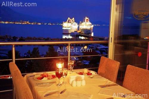 Seaport Hotel 18
